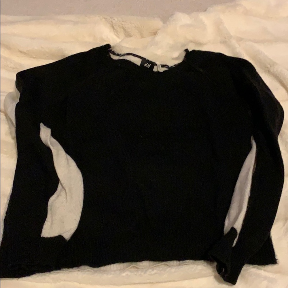 Black and white HM sweater